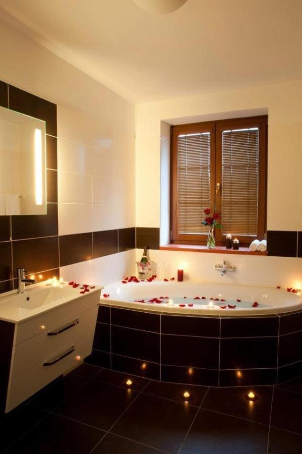 4Rooms Roztoky Εξωτερικό φωτογραφία